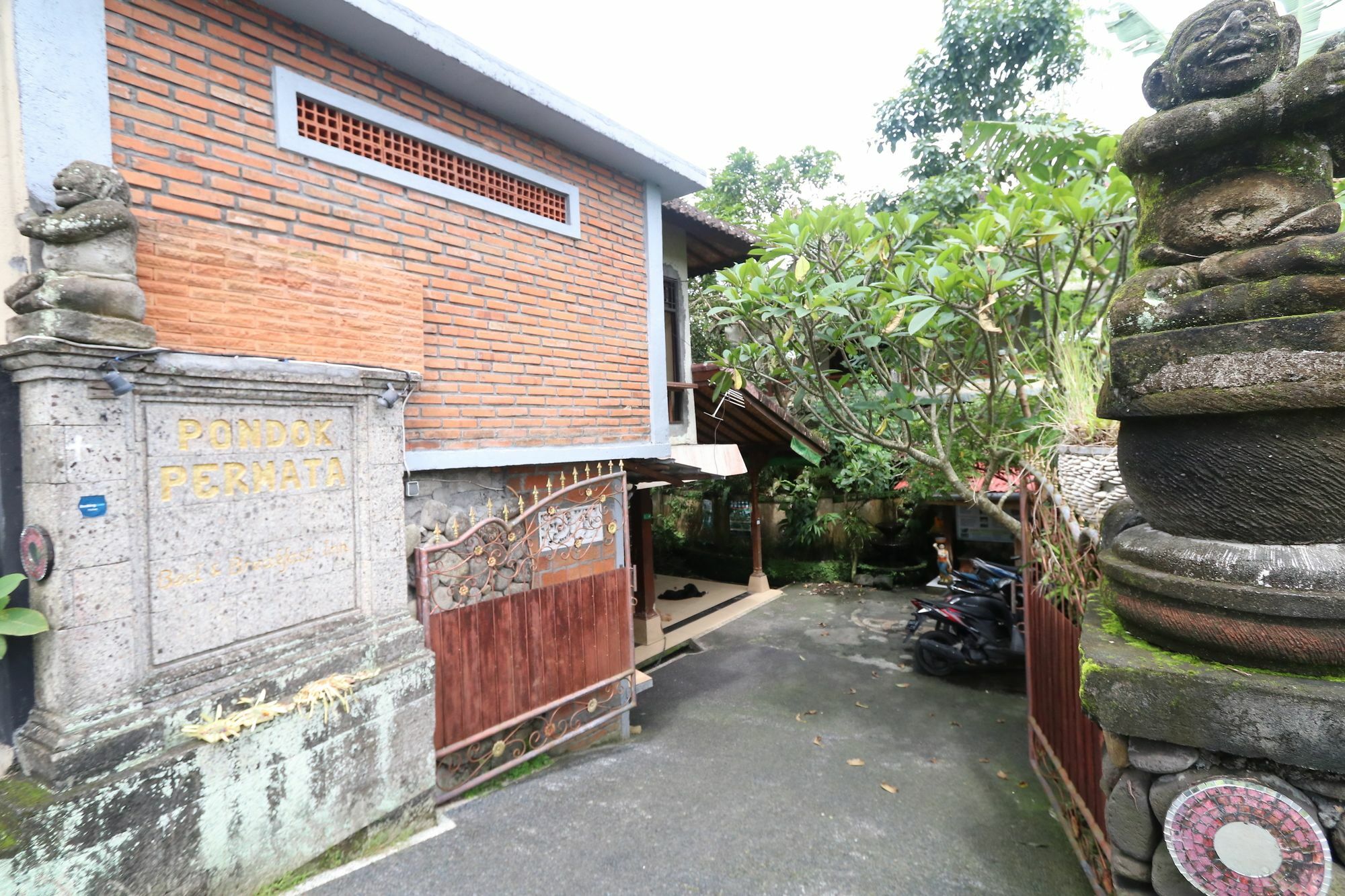 Pondok Permata Homestay Ubud Buitenkant foto